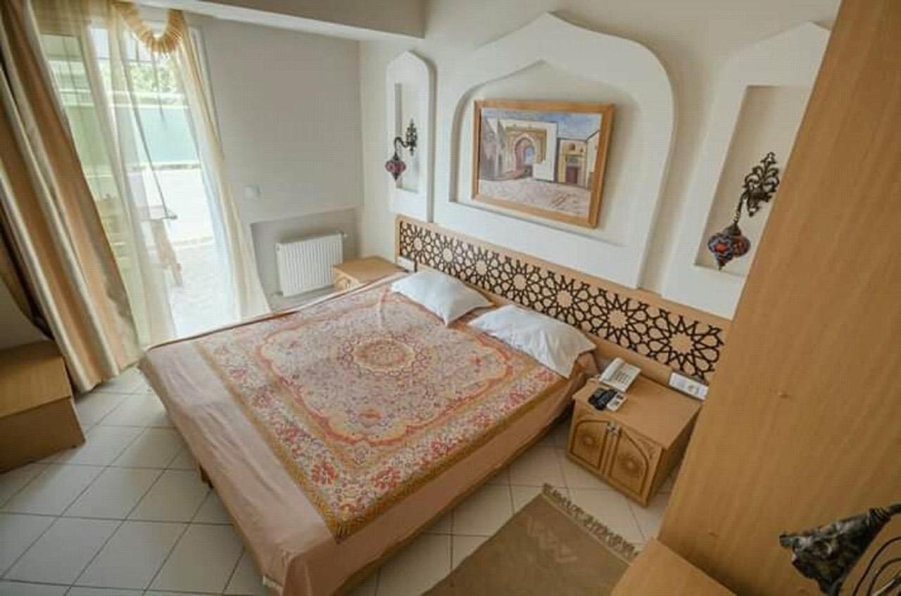 Отель Saheb Ettabaa Тунис Экстерьер фото